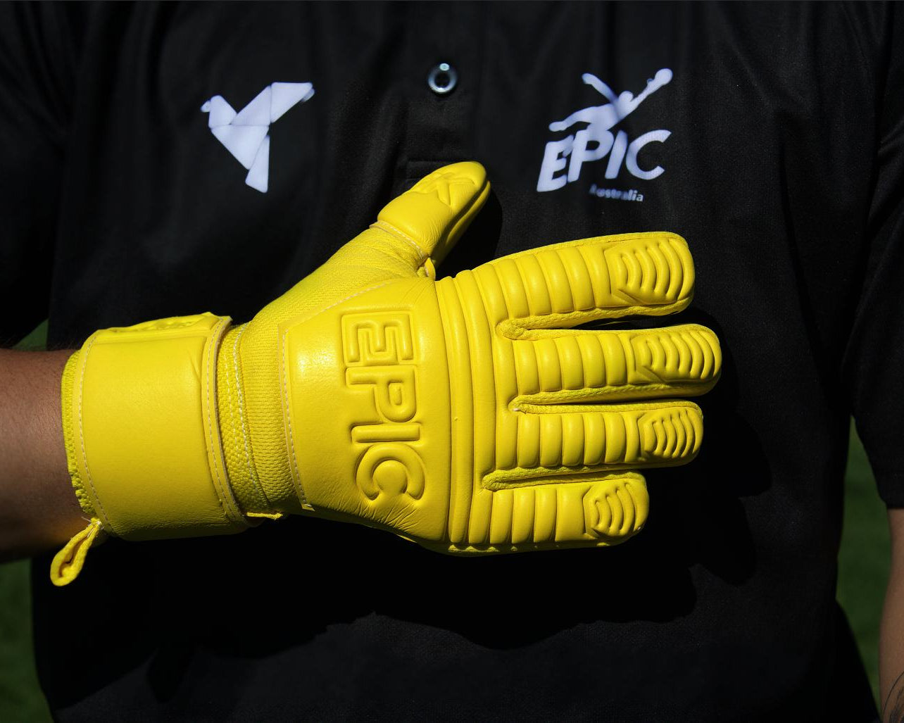 YELLOW GLUE | Negative Cut